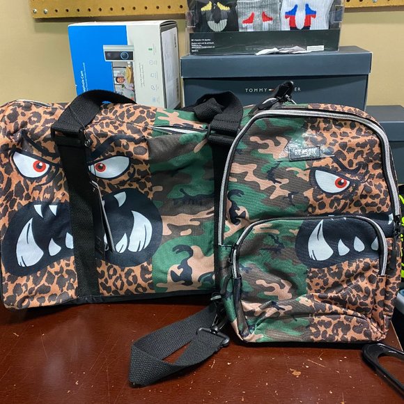 Reason Unisex Multicolor Camouflage Adjustable Sling Bag & Duffel Bag One Size
